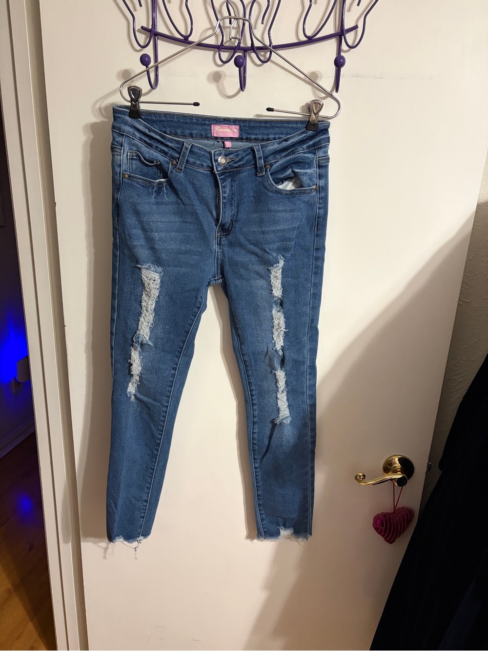 💜 13 Juniors BAMBOO Medium Blue Distressed Skinny Jeans
